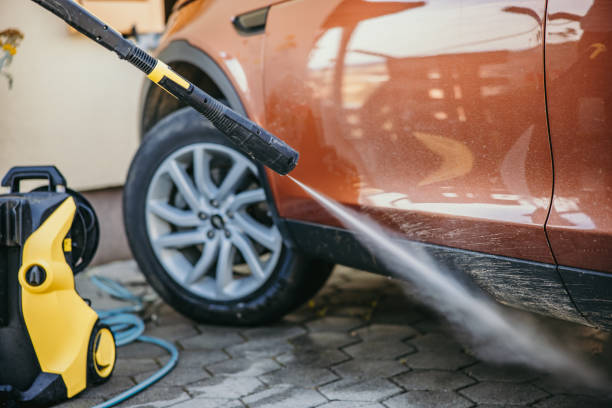 Best Sidewalk Pressure Washing  in Dundee, OR